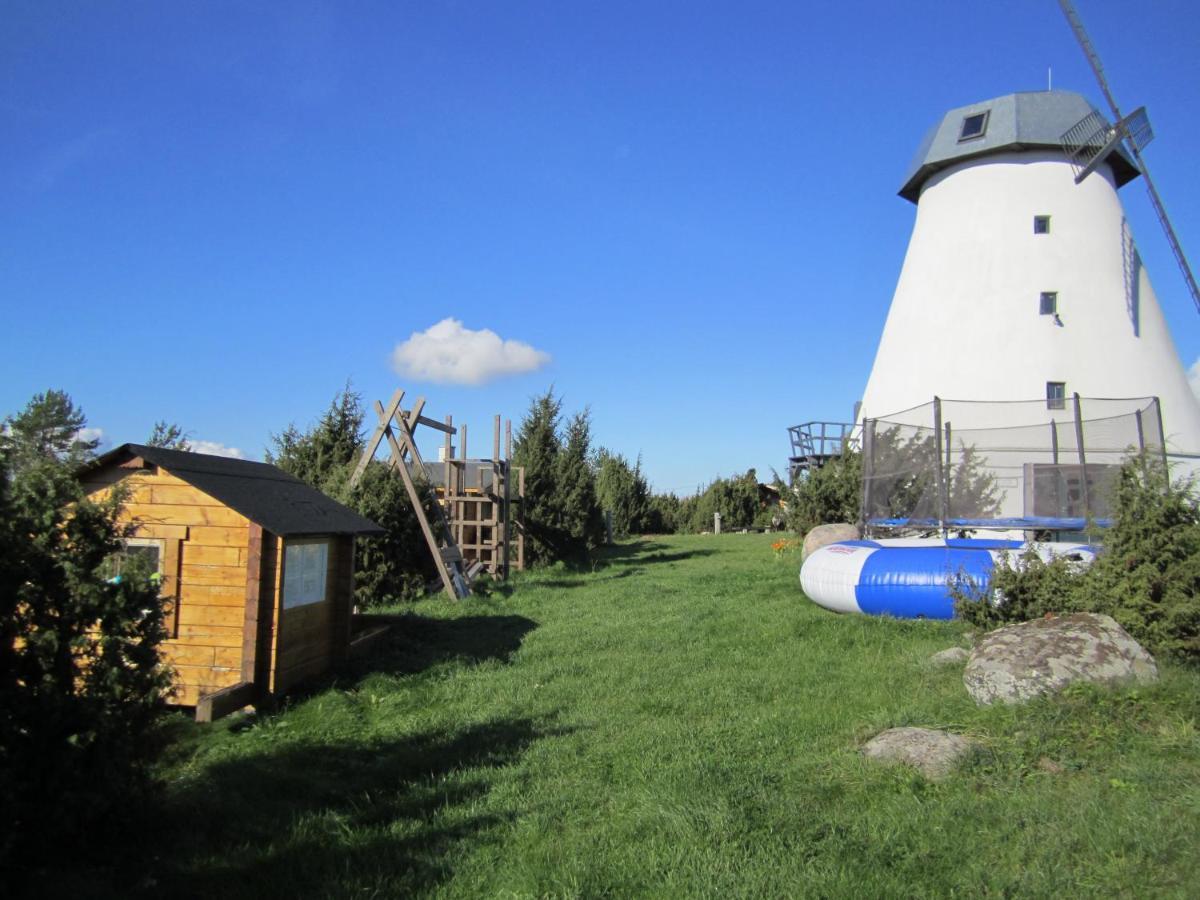 Pivarootsi Holiday Village Exterior photo